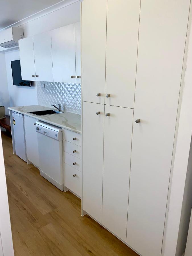 Resort Queen Studio At Alex Beach Resort الكسندرا هيدلاند المظهر الخارجي الصورة
