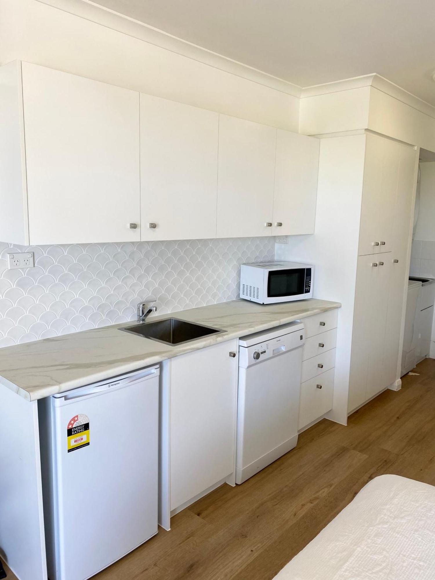 Resort Queen Studio At Alex Beach Resort الكسندرا هيدلاند المظهر الخارجي الصورة